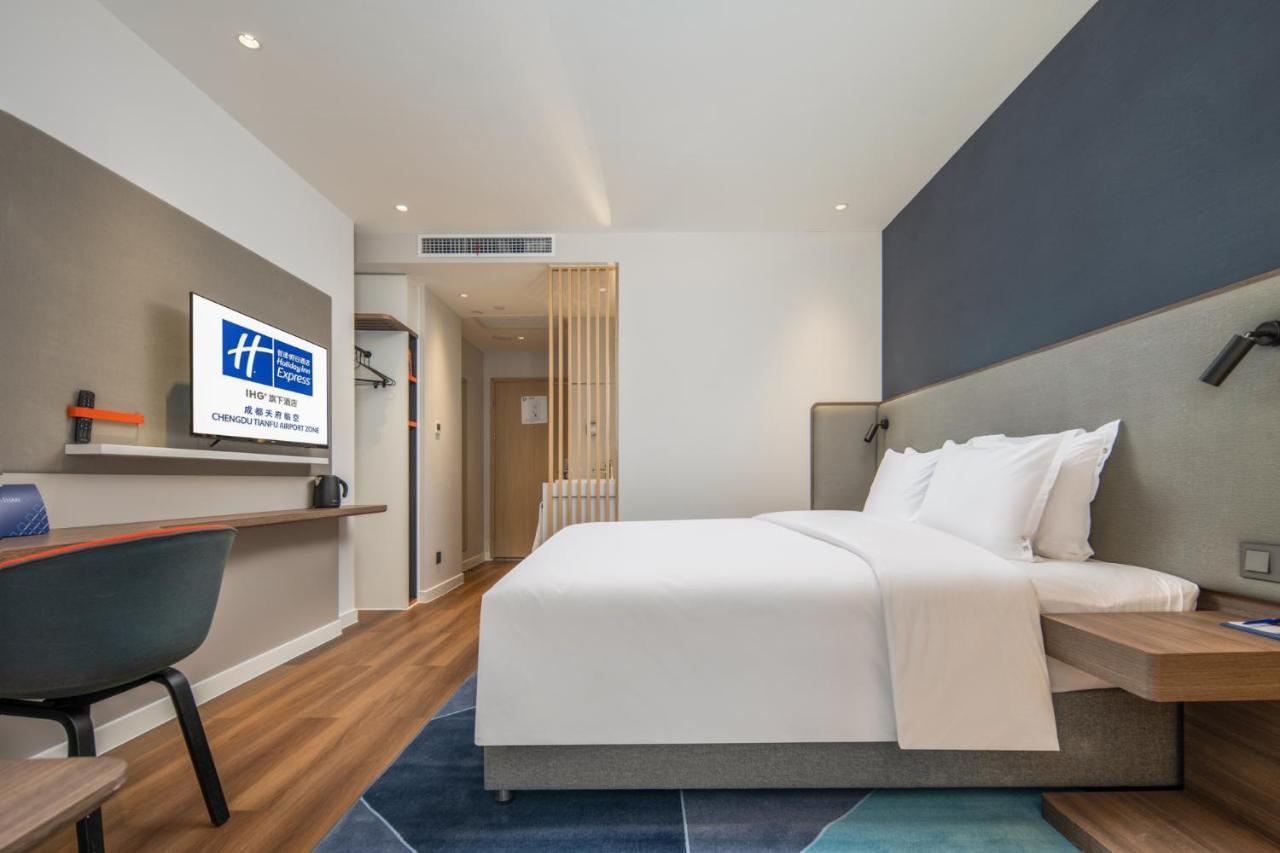 Jianyang  Holiday Inn Express Chengdu Tianfu Airport Zone By Ihg מראה חיצוני תמונה